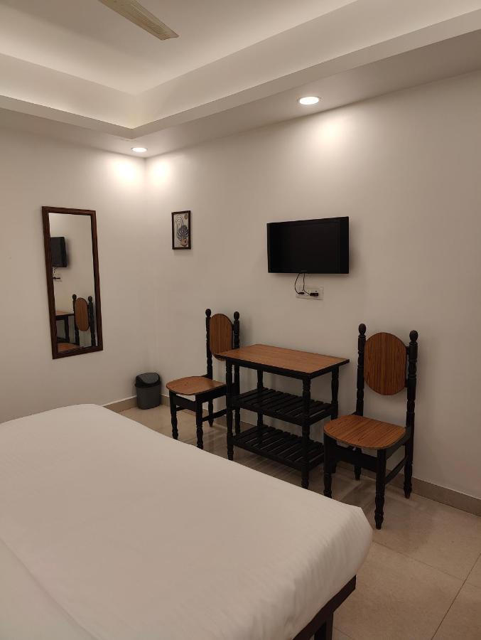 Riomarbr Bed and Breakfast Panaji Eksteriør billede
